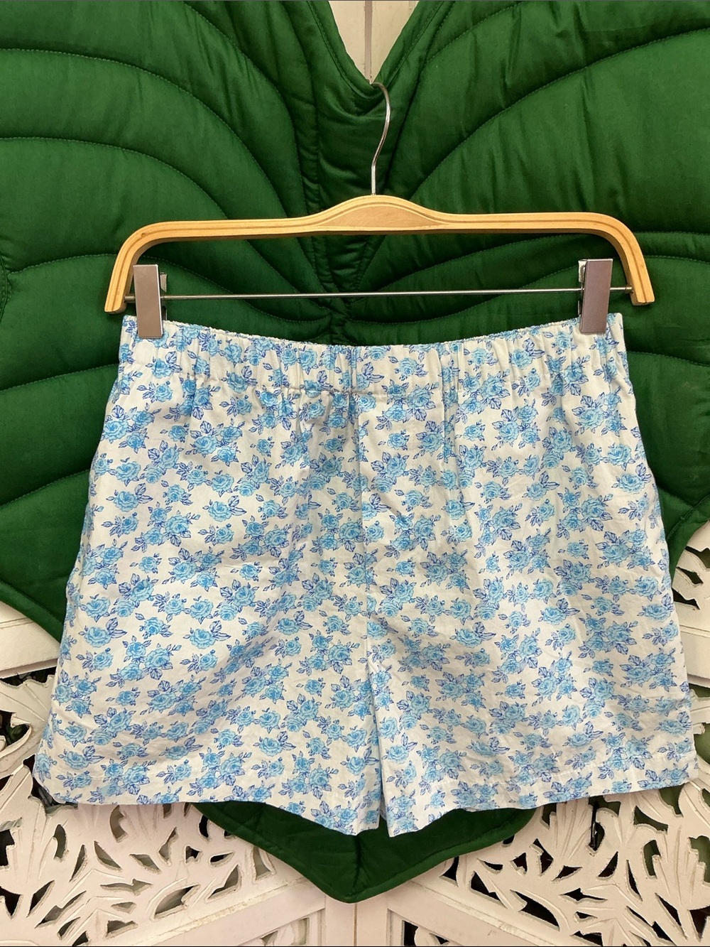 Brand new, NWT Acacia Swimwear molly boxer shorts. Petite rose, blue/white. M